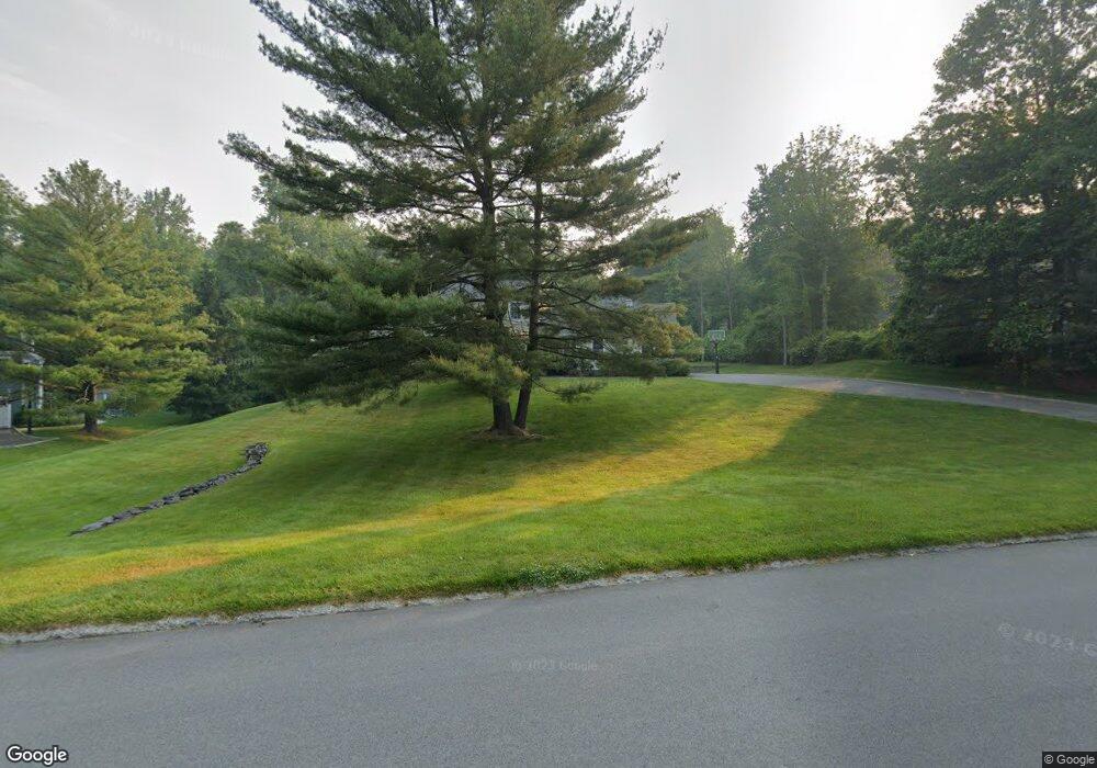 63 Deerfield Ln S, Pleasantville, NY 10570 - photo 1