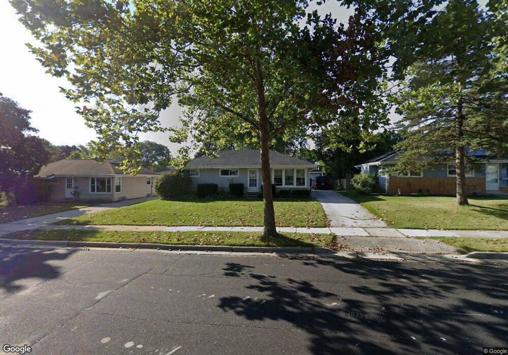 N84W15099 Menomonee Ave, Menomonee Falls, WI 53051 - photo 1