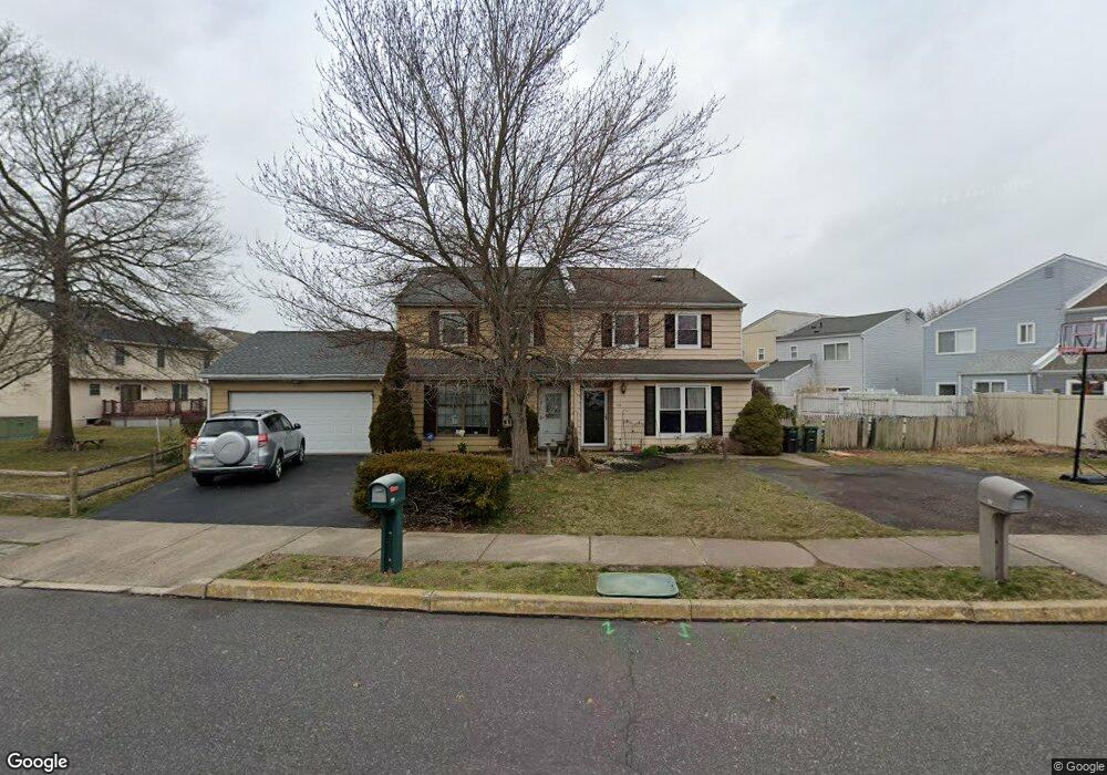 112 Roan Tree Dr, Quakertown, PA 18951 - photo 1