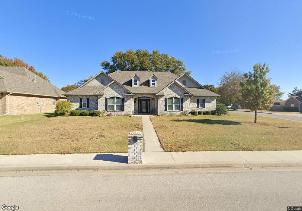 1322 Buckingham, Ardmore, OK 73401 - photo 1