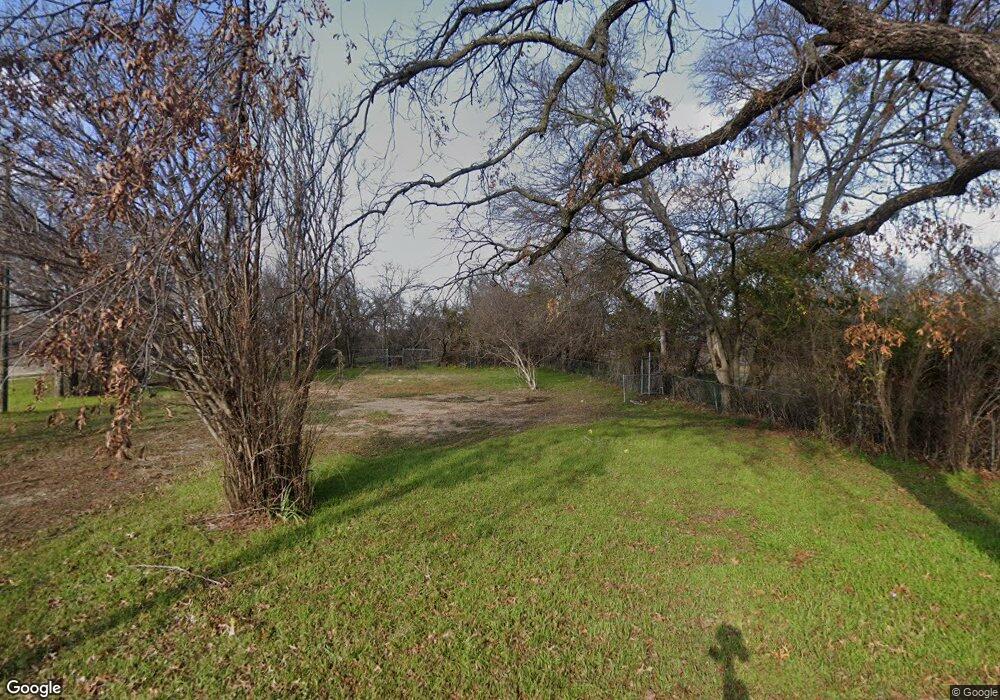 905 E Oak St, Weatherford, TX 76086 - photo 1