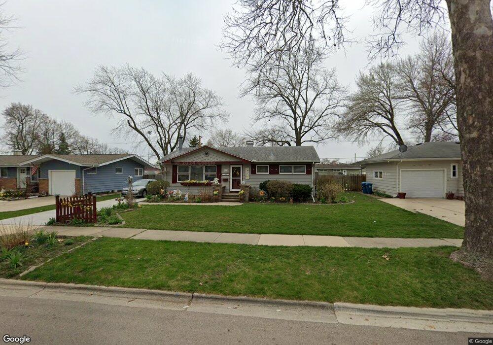 1306 Winona Ave, Aurora, IL 60506 - photo 1