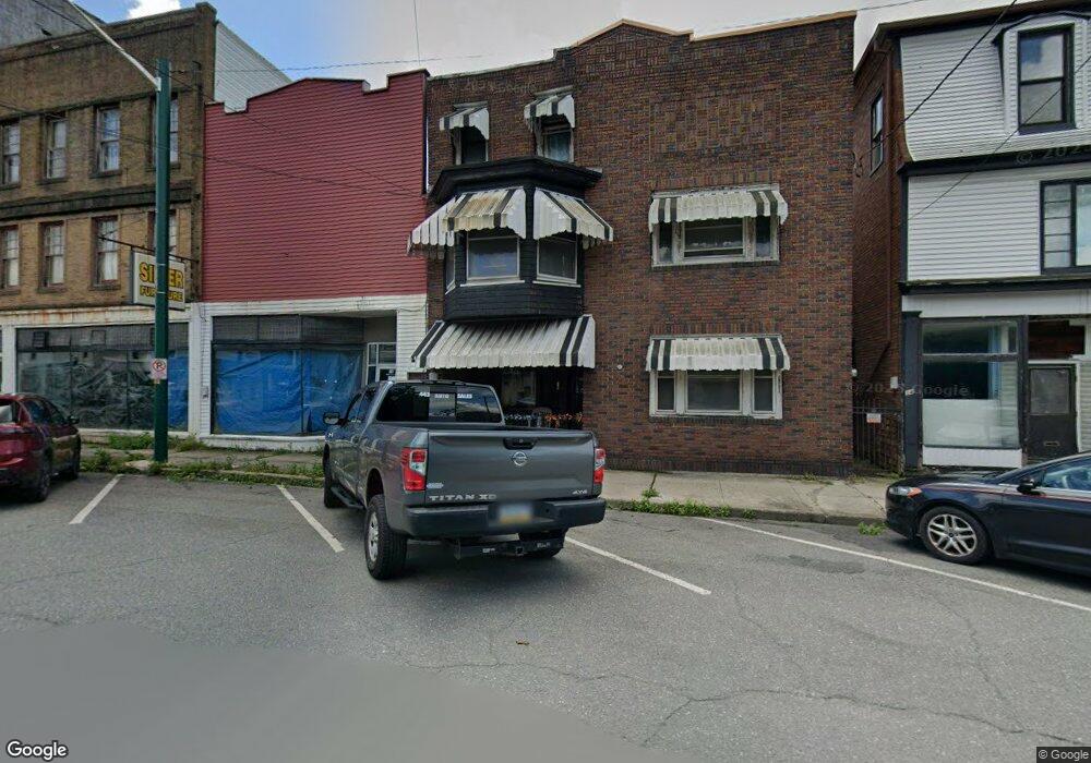 14 E Ridge St unit 16, Lansford, PA 18232 - photo 1