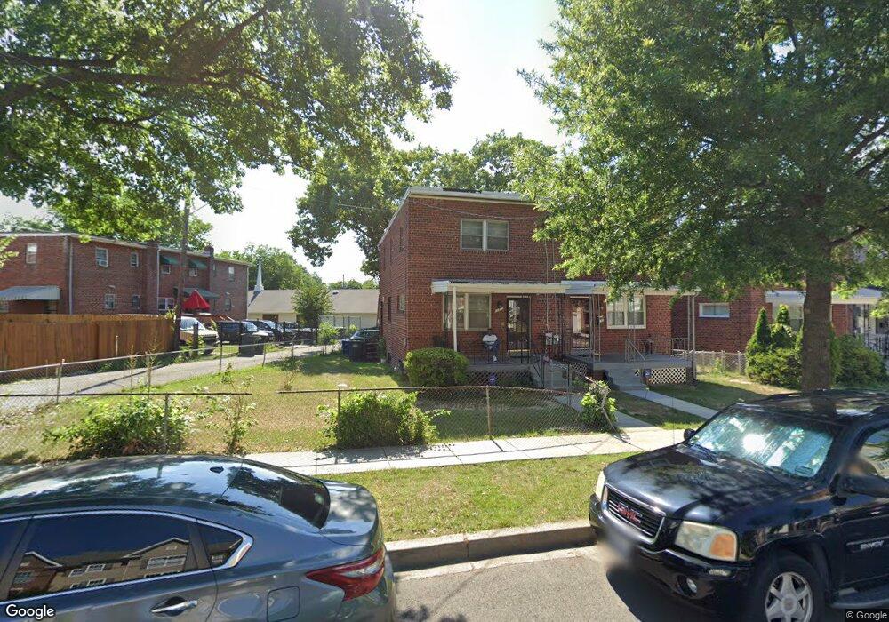 137 56th Place SE, Washington, DC 20019 - photo 1