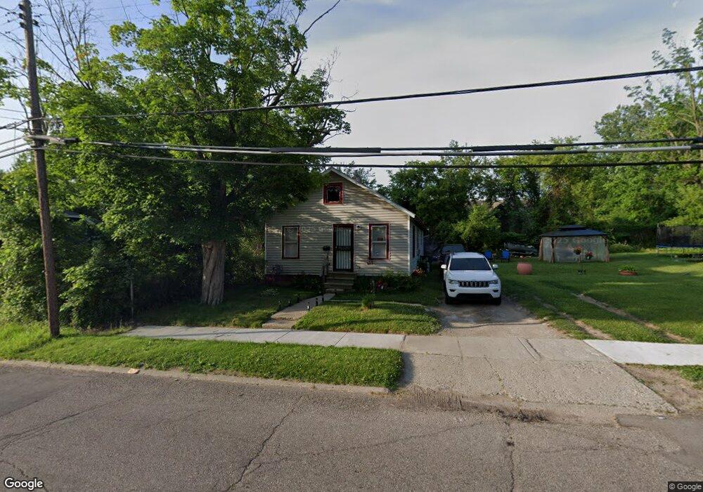 1010 E Russell Ave, Flint, MI 48505 - photo 1