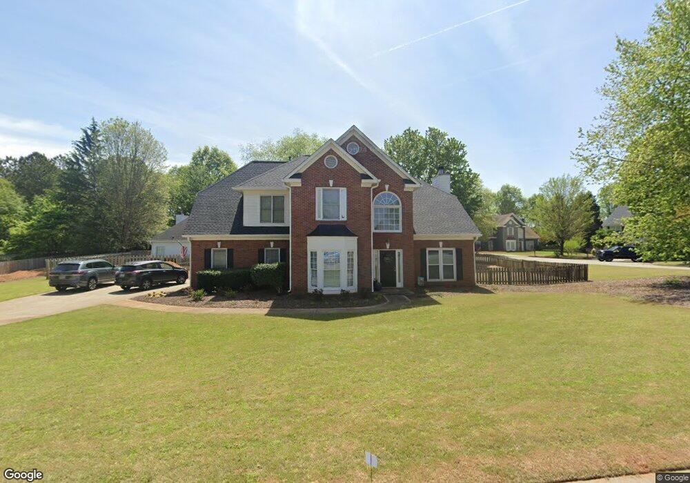 6284 Spring Lake Dr, Flowery Branch, GA 30542 - photo 1