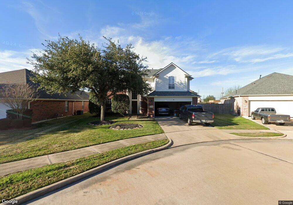 17810 Woodsburgh Ln, Cypress, TX 77433 - photo 1