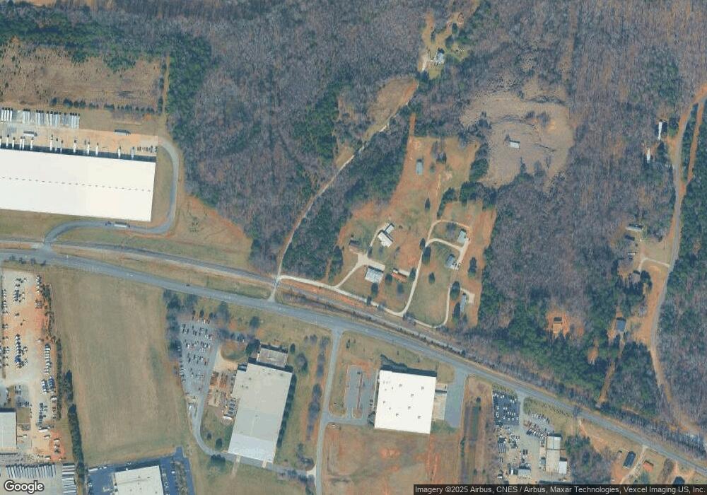 111 Patricia Ln, Statesville, NC 28677 - photo 1