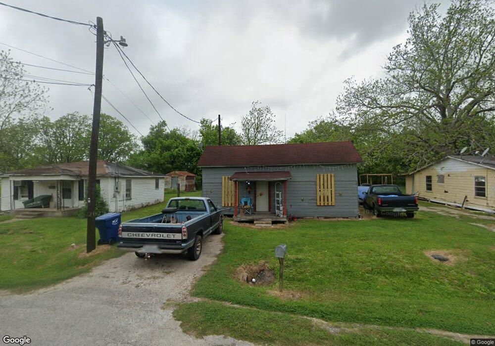 3310 Nolan Ave, Bay City, TX 77414 - photo 1