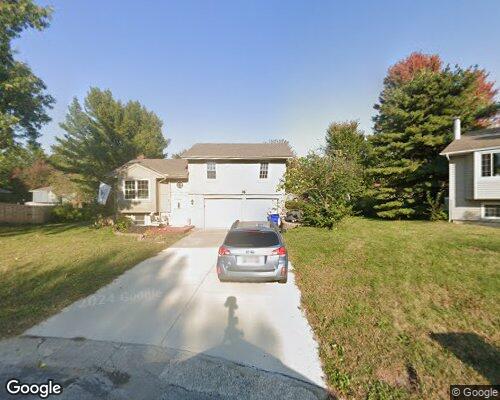 415 SE Lana Ct