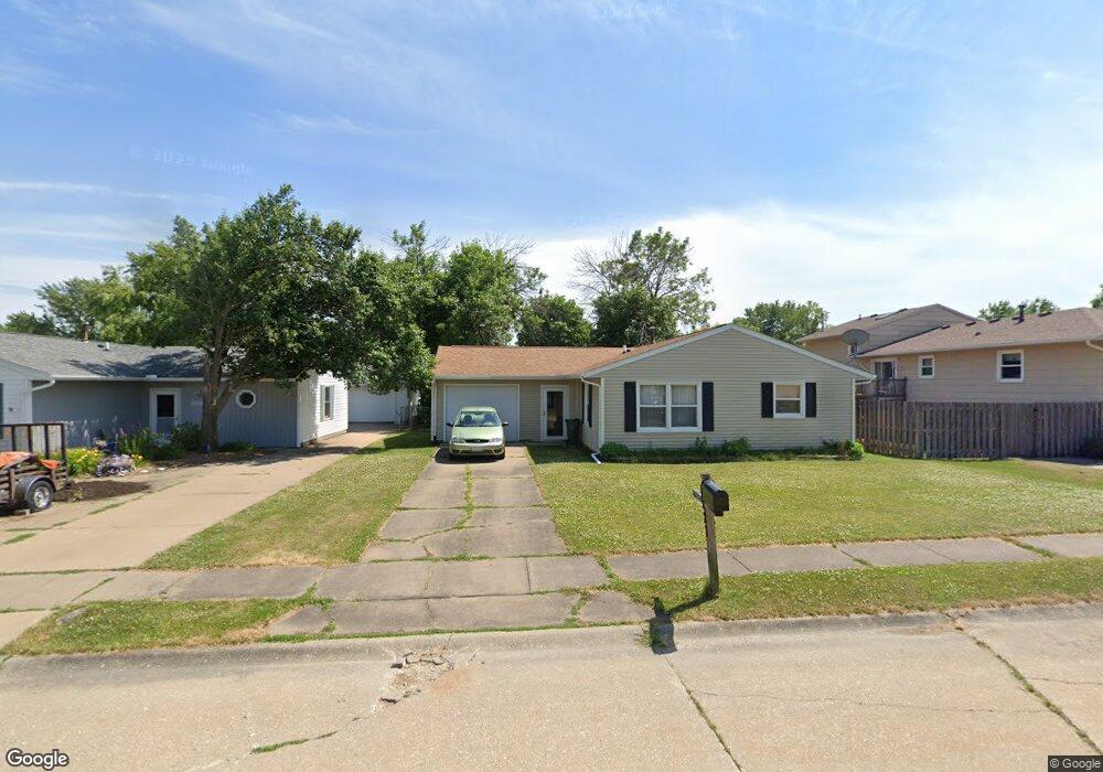 3239 W 65th Street Ct, Davenport, IA 52806 - photo 1