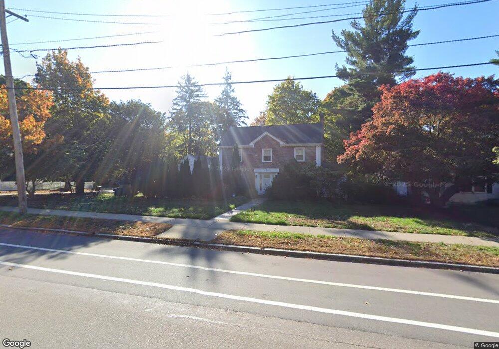 638 Beacon St, Newton Center, MA 02459 - photo 1