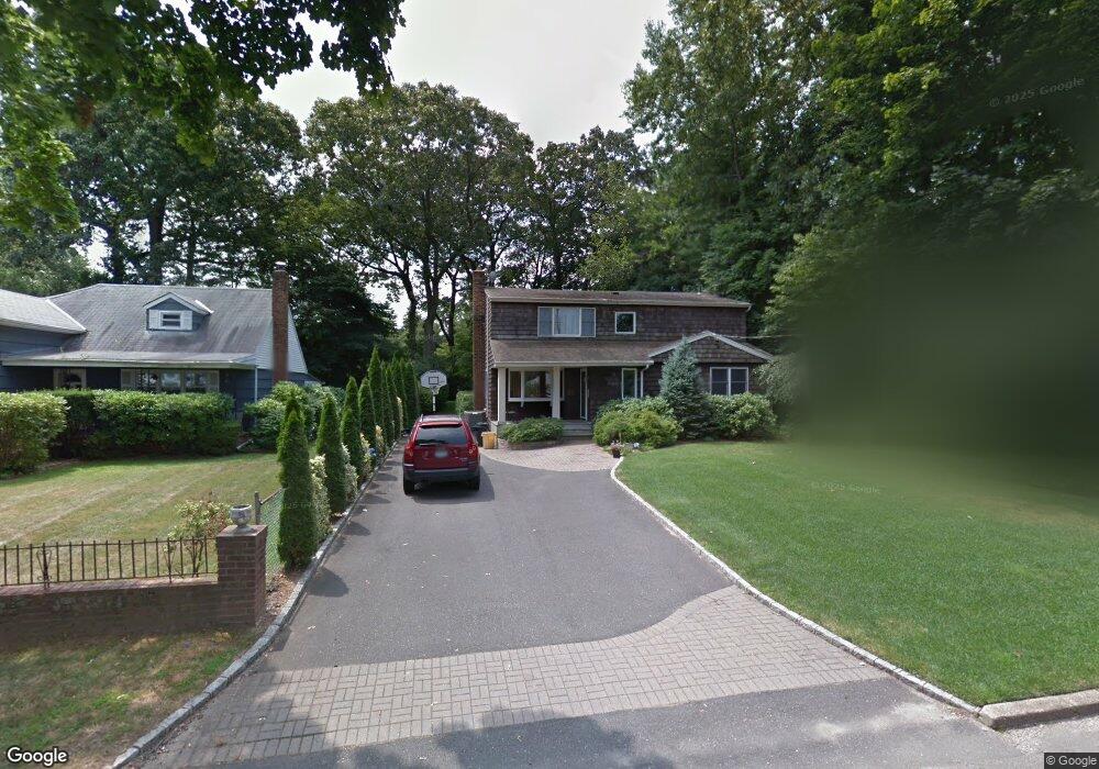 64 Frost Pond Rd, Glen Cove, NY 11542 - photo 1