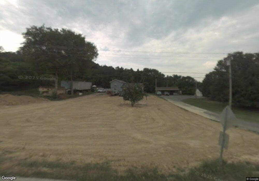 210 Williams Rd NW, Dalton, GA 30721 - photo 1