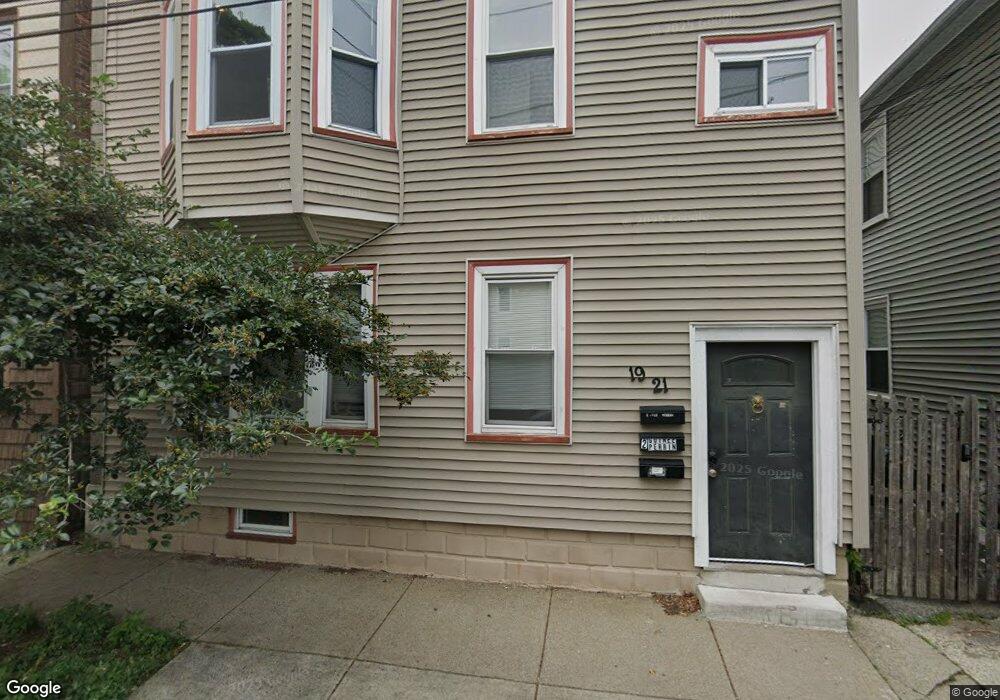 21 Kenyon St unit 3, Providence, RI 02903 - photo 1