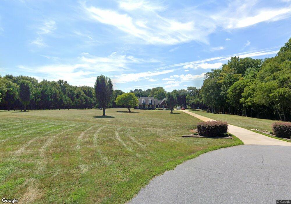 2074 Oklahoma Ct, Lincolnton, NC 28092 - photo 1