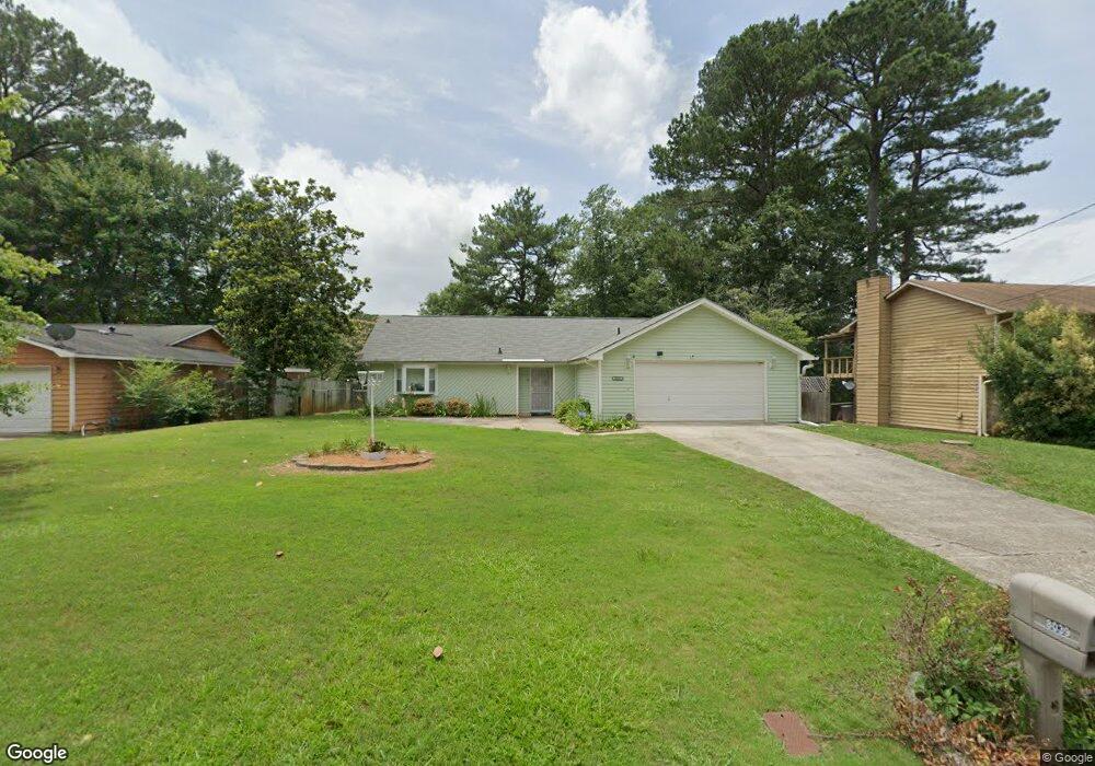 8039 Northcrest Dr unit 2, Jonesboro, GA 30238 - photo 1