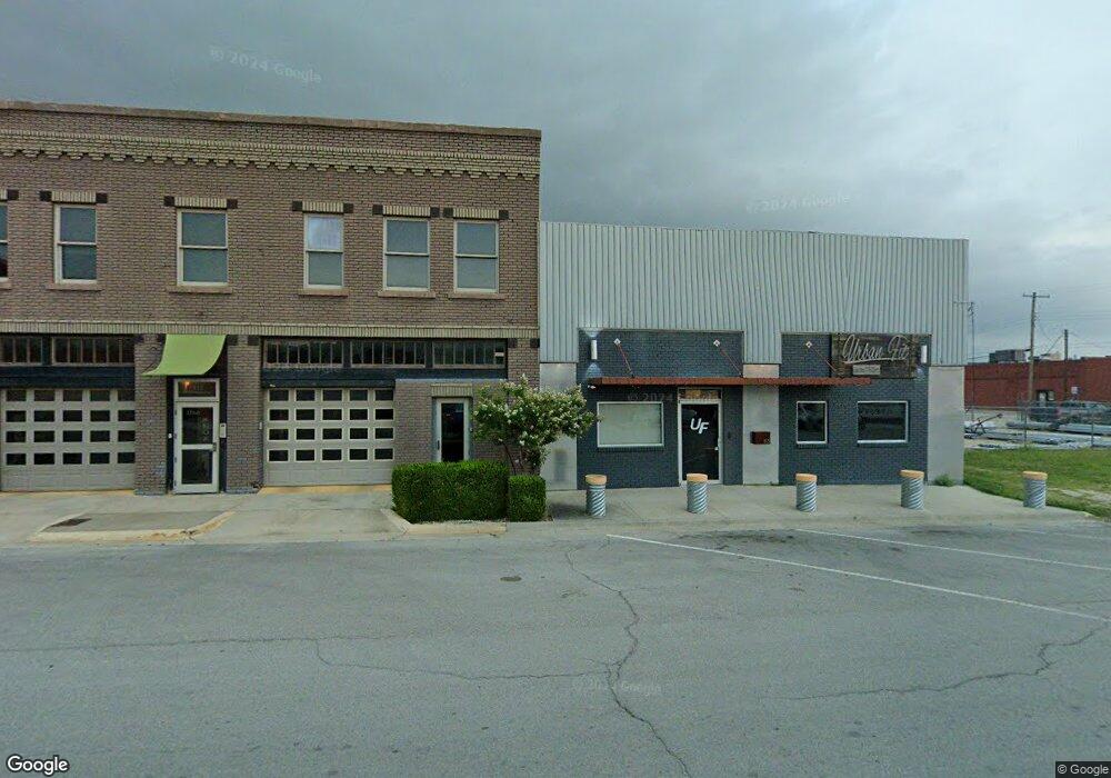 111 E Broadway St, Ardmore, OK 73401 - photo 1