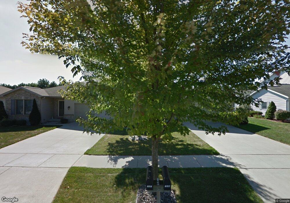 739 Andrew Dr, Frankenmuth, MI 48734 - photo 1