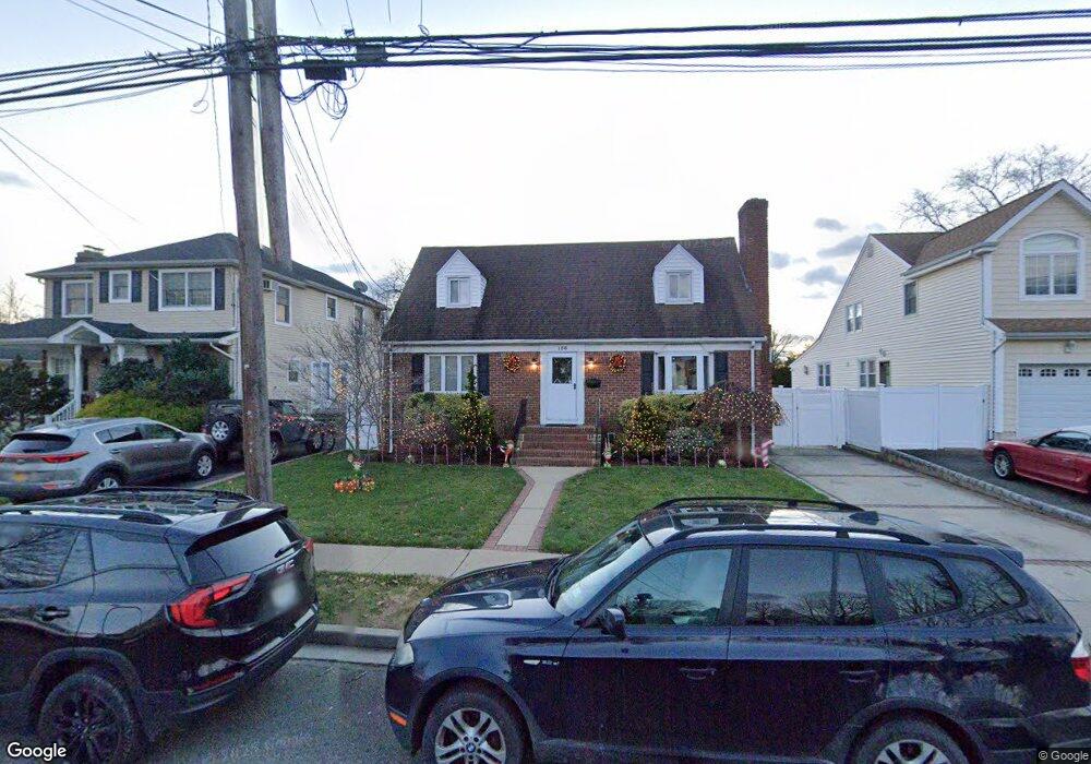 158 Wynsum Ave, Merrick, NY 11566 - photo 1