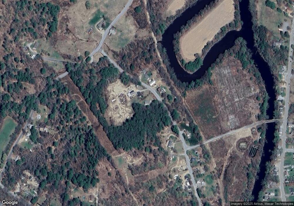 108 Howard St, Winchester, NH 03470 - photo 1