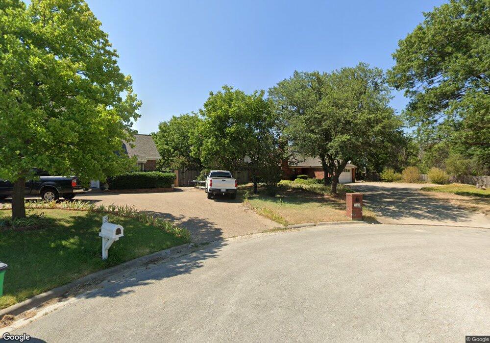 4 Old Mill Cir, Gainesville, TX 76240 - photo 1