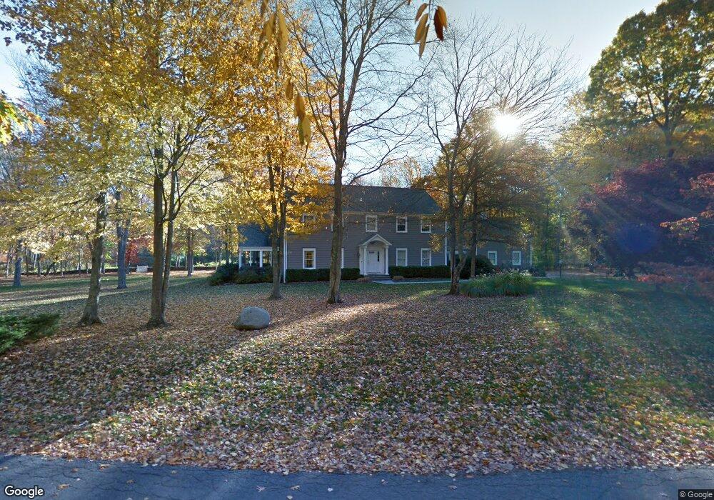 259 Longmeadow Rd, Fairfield, CT 06824 - photo 1