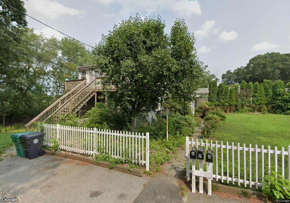 30 Ormsby Ave, Warwick, RI 02886 - photo 1