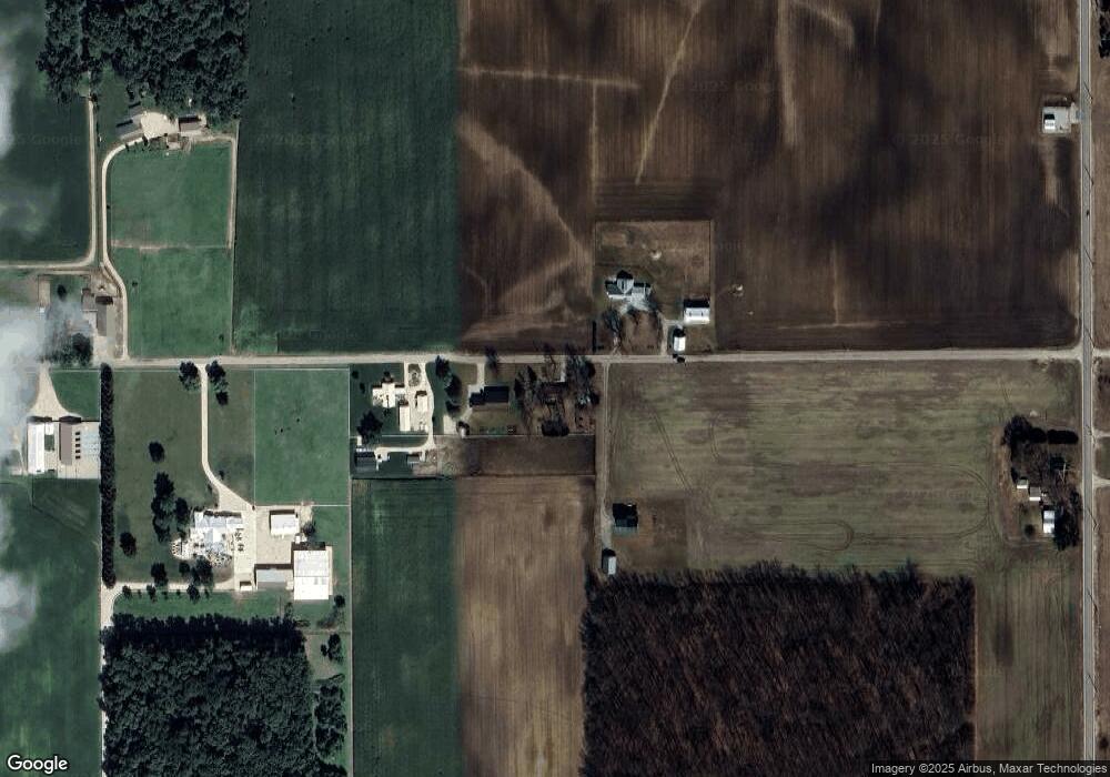 8269 W 1100 N, Nappanee, IN 46550 - photo 1