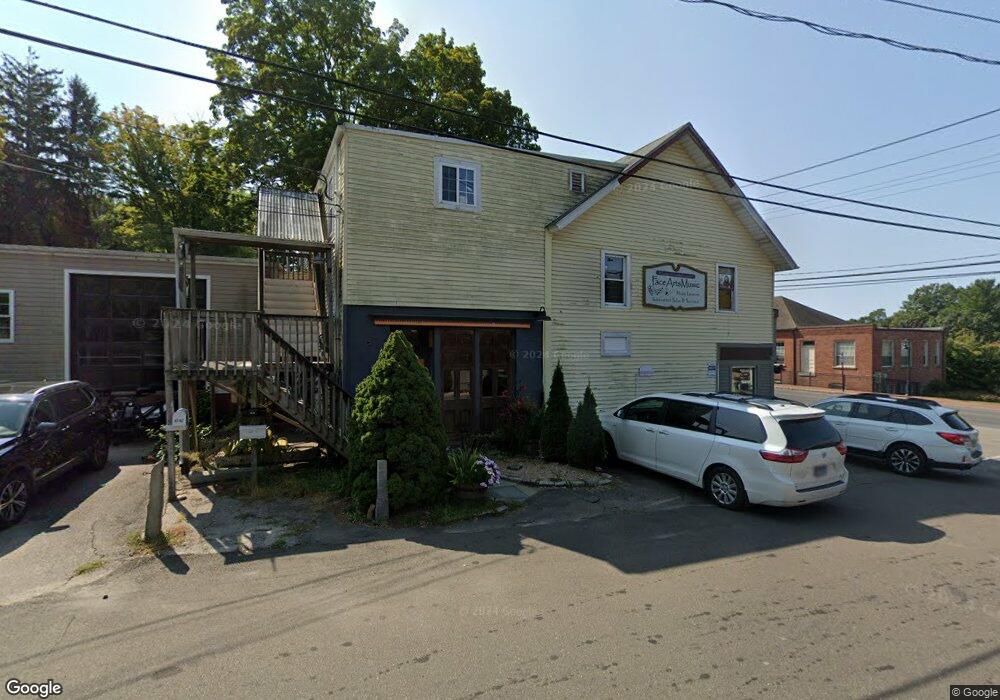 83 Main St unit A2, Deep River, CT 06417 - photo 1