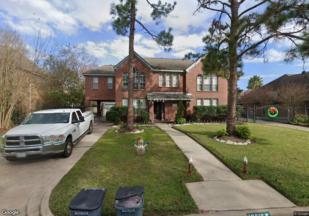 12318 Hammersmith Dr, Tomball, TX 77377 - photo 1