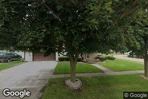 327 S La Salle Ave, Ladd, IL 61329