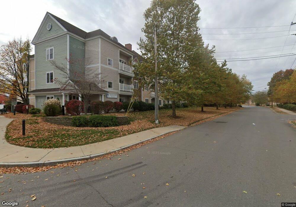 5 Woodman Way unit 303, Newburyport, MA 01950 - photo 1