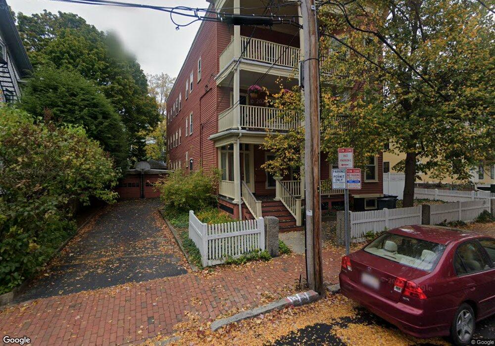 35 William St unit 1, Cambridge, MA 02139 - photo 1