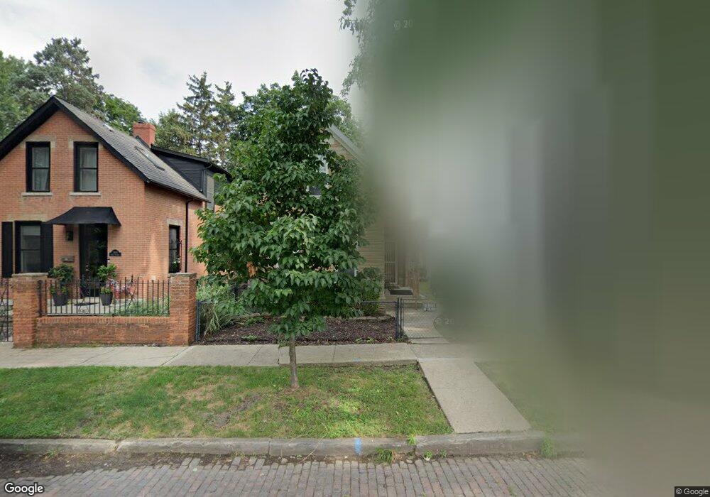 364 Stewart Ave, Columbus, OH 43206 - photo 1