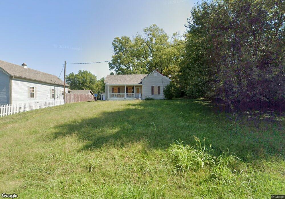 128 Short St, Lebanon Junction, KY 40150 - photo 1