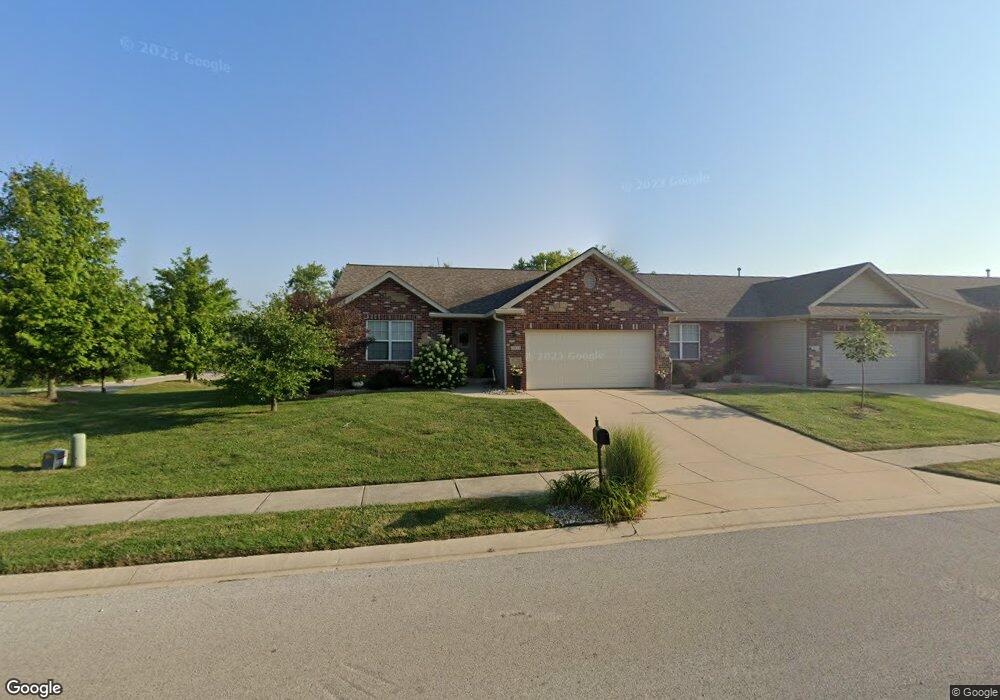 7073 Remington Villa Dr, Maryville, IL 62062 - photo 1