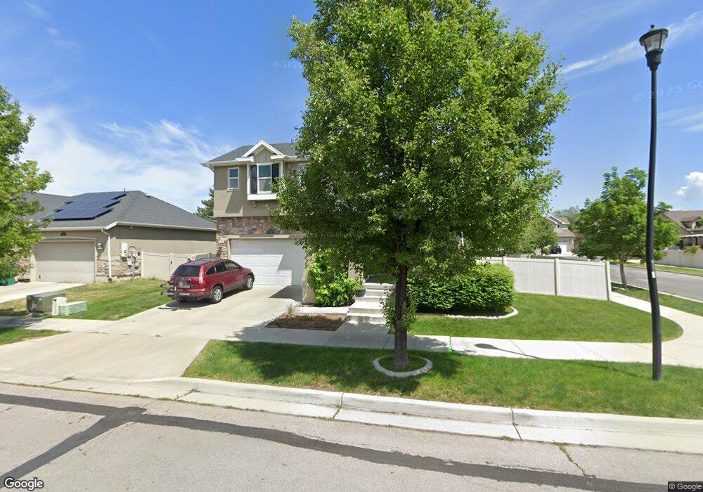 183 E Flicker Dr, Sandy, UT 84070 - photo 1