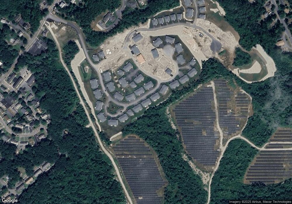 184 Stone Hill Dr unit 17, Whitinsville, MA 01588 - photo 1