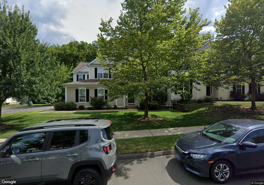 109 Barkledge Dr, Newington, CT 06111 - photo 1