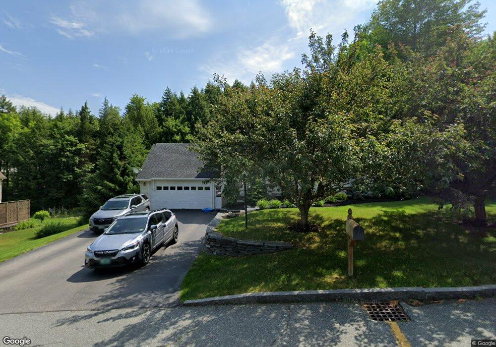 27 Morgan Cir, Saint Johnsbury, VT 05819 - photo 1