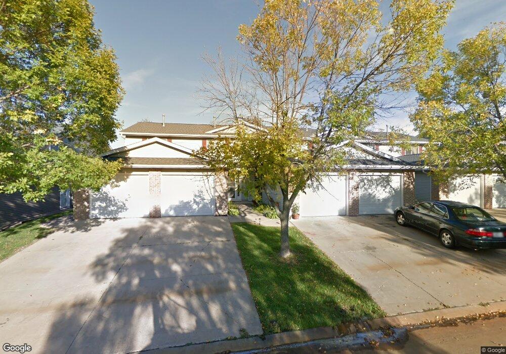 943 Grand Avenue Ct unit 943, Marion, IA 52302 - photo 1