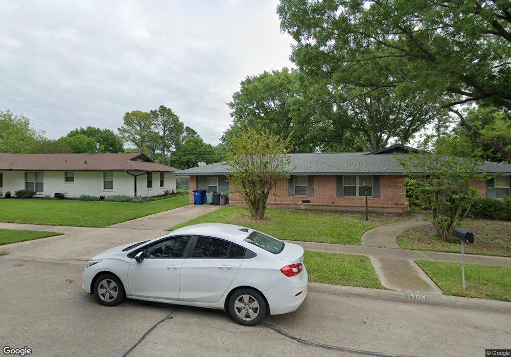 1200 Sunset Dr, Ennis, TX 75119 - photo 1