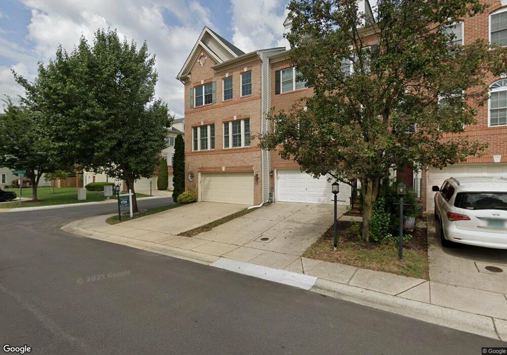 2402 Ogden Way unit 61, Gambrills, MD 21054 - photo 1