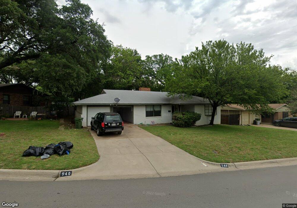 540 Hurstview Dr, Hurst, TX 76053 - photo 1
