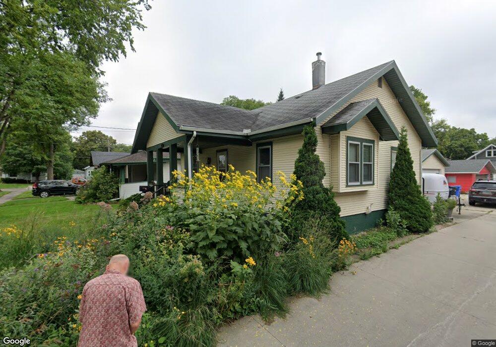 1431 7th Ave S, Fargo, ND 58103 - photo 1