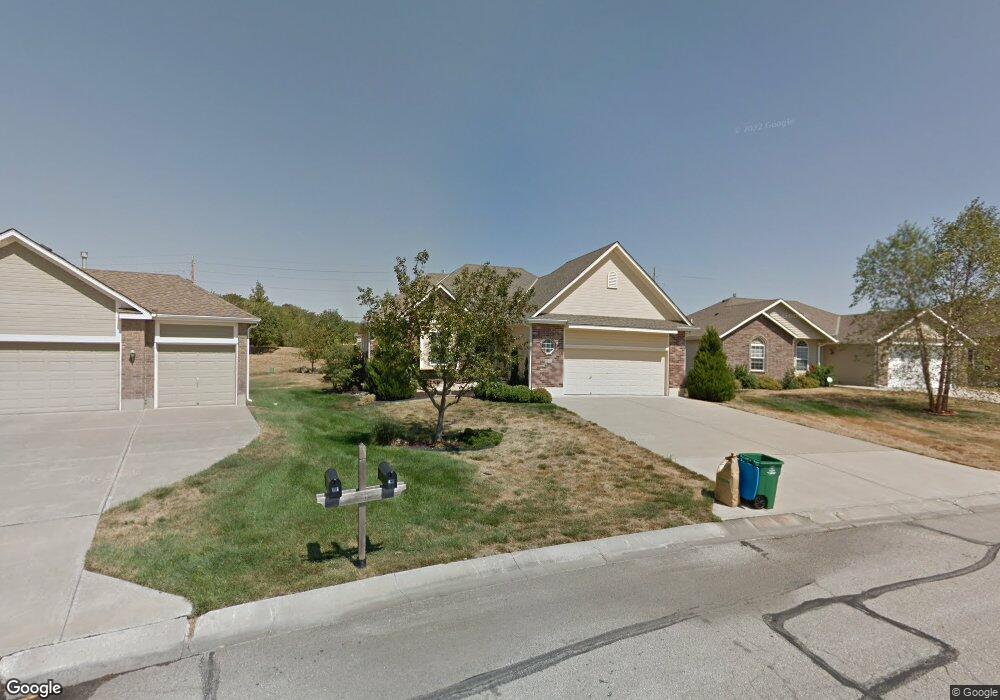 606 Meadowlark Place, Raymore, MO 64083 - photo 1