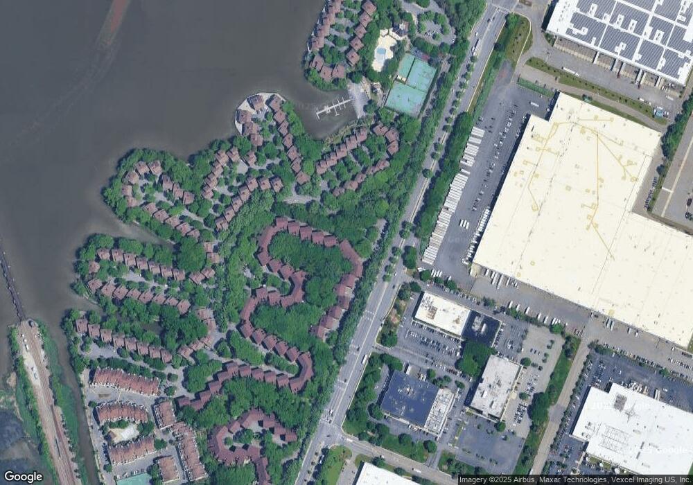 407 Egret Ln unit 407, Secaucus, NJ 07094 - photo 1