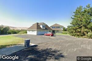 1923 S 44th Ave, Yakima, WA 98903