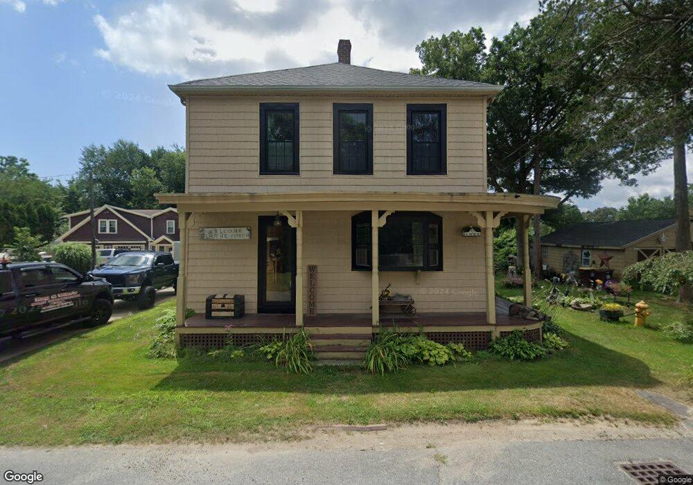 32 Bardsley St, Acushnet, MA 02743 - photo 1